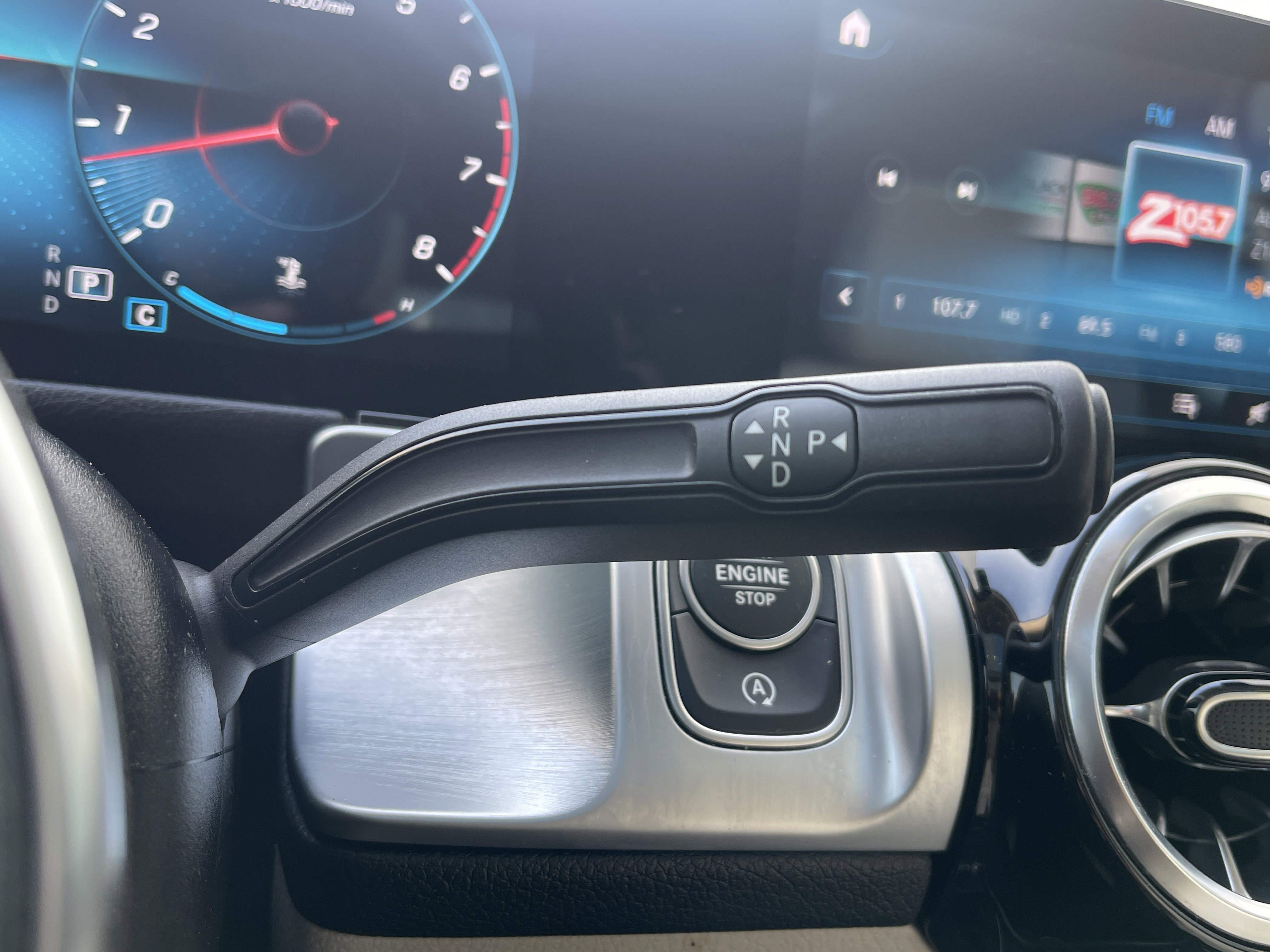 Used 2022 Mercedes-Benz GLB 250 image 16