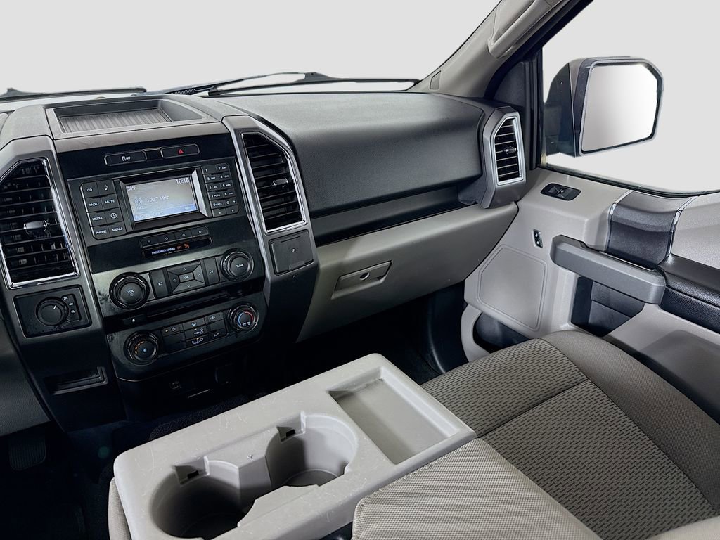 Used 2016 Ford F150 XLT image 20