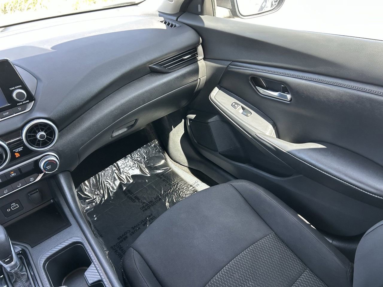 Certified 2021 Nissan Sentra S image 17