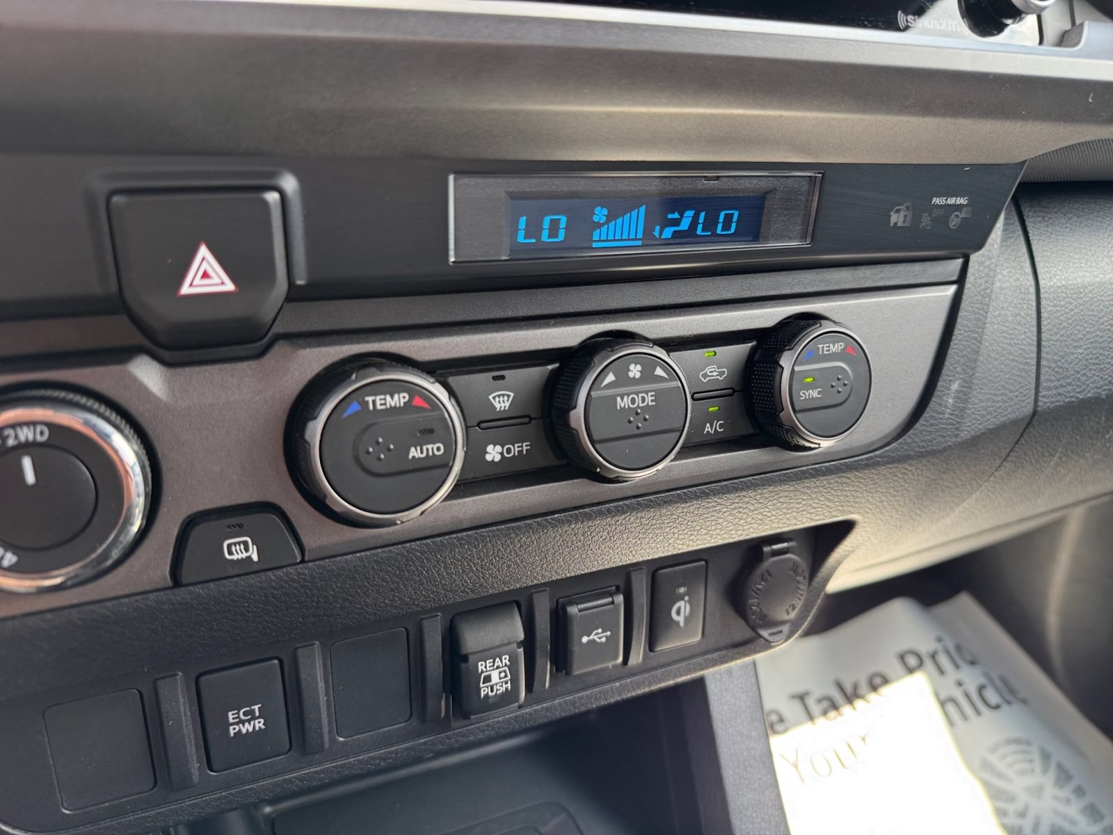 Used 2021 Toyota Tacoma TRD Sport AWD/4WD image 19