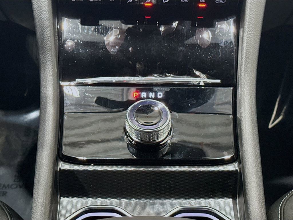 New 2025 Jeep Grand Cherokee L Laredo image 27