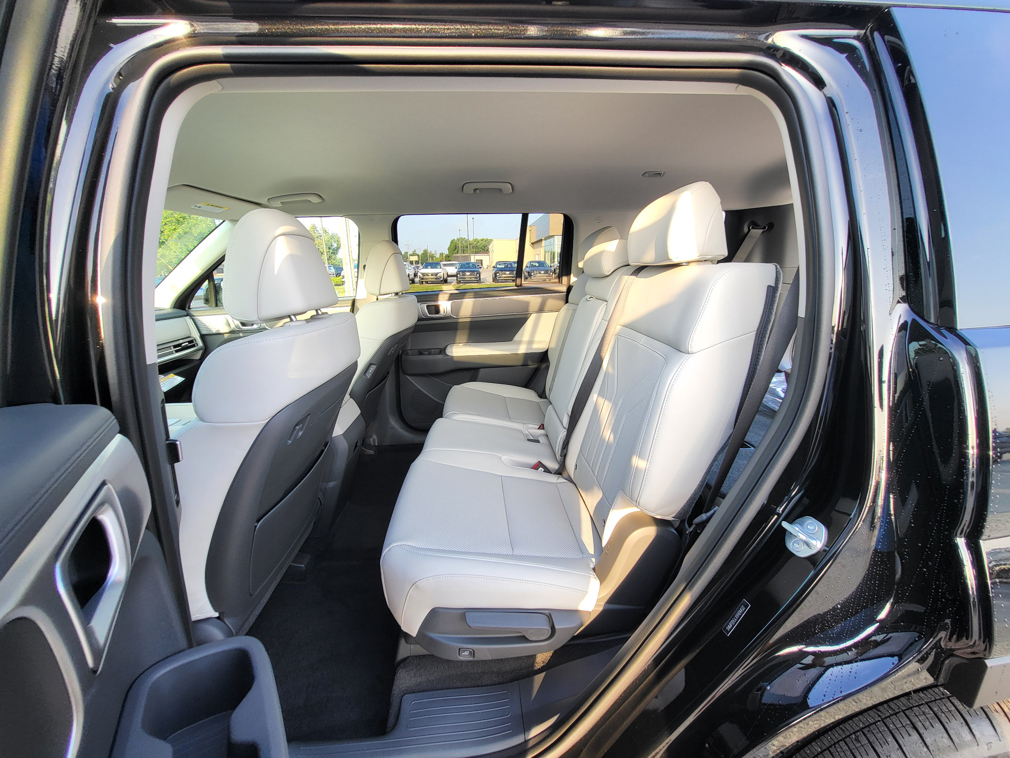 New 2027 Hyundai Santa Fe SEL w/ Tow & Go Package AWD/4WD image 22