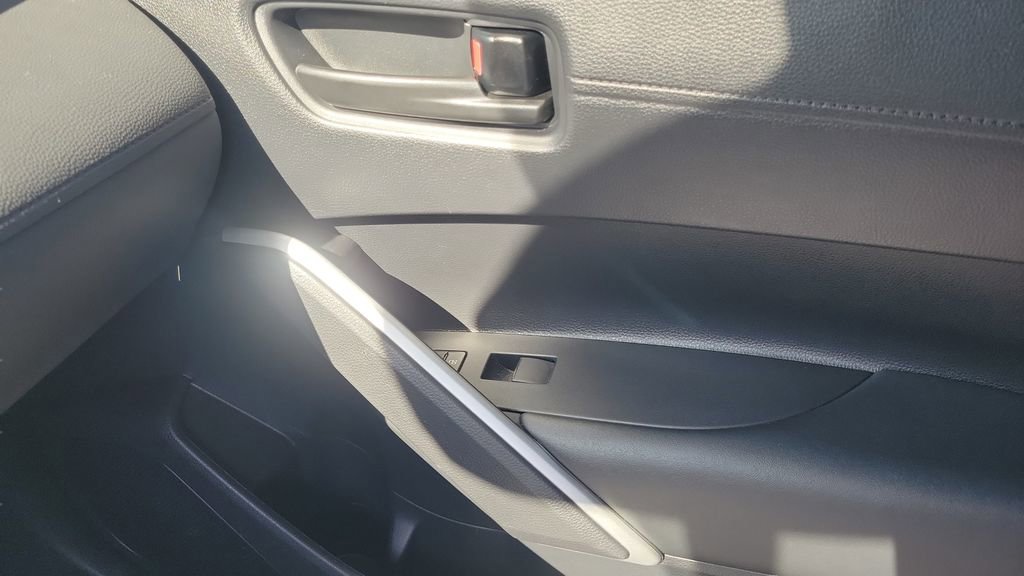 Used 2024 Toyota Corolla Cross S AWD/4WD image 24