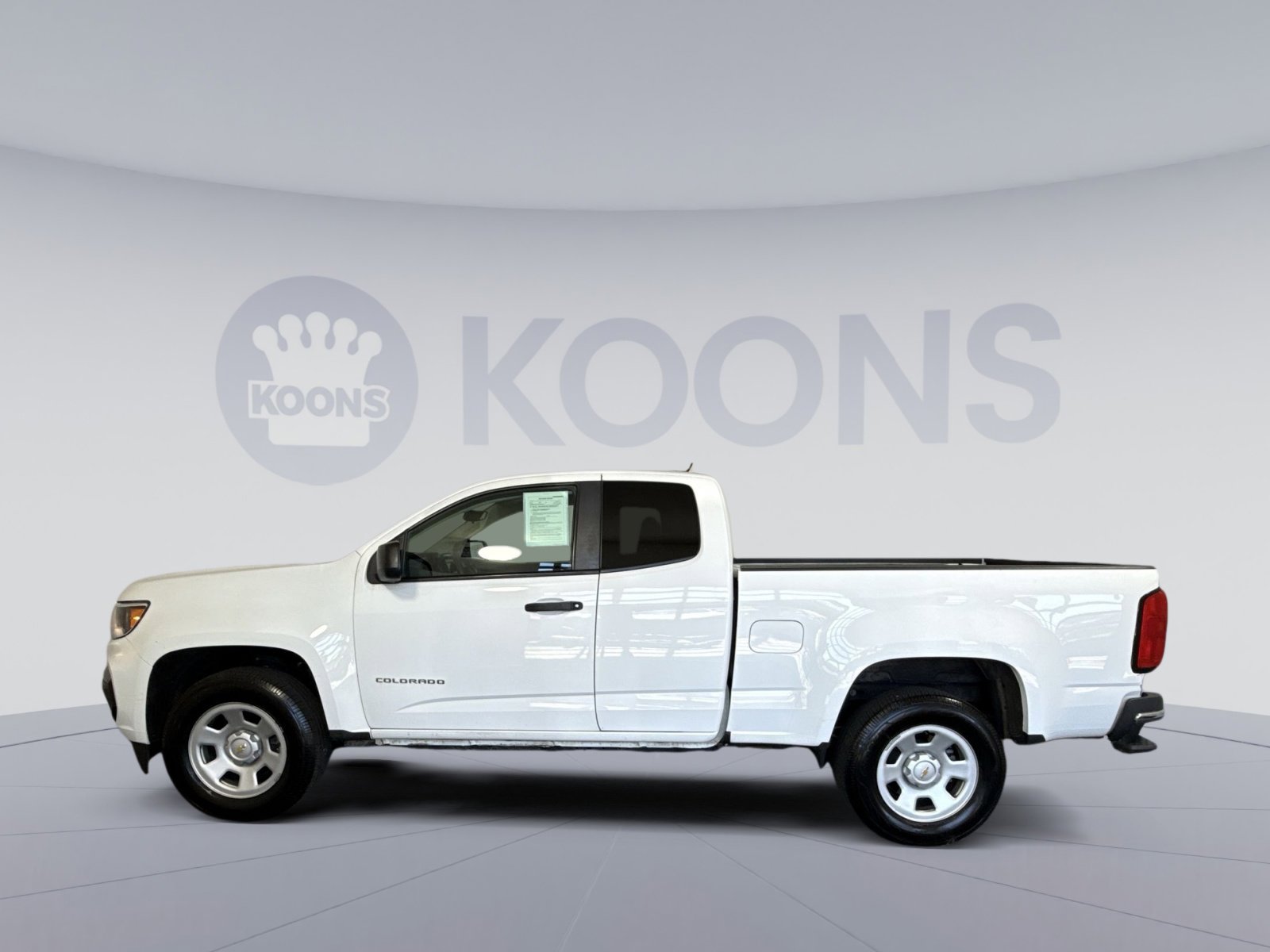 Used 2022 Chevrolet Colorado W/T w/ WT Convenience Package image 2