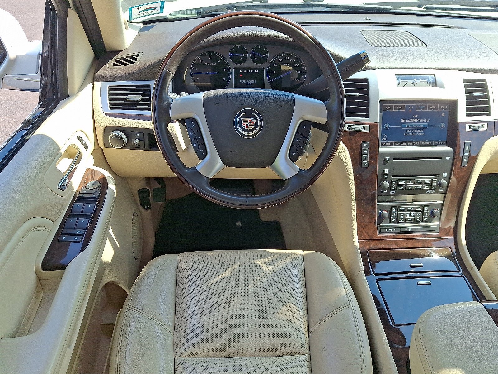 Used 2007 Cadillac Escalade AWD w/ Information Package image 13