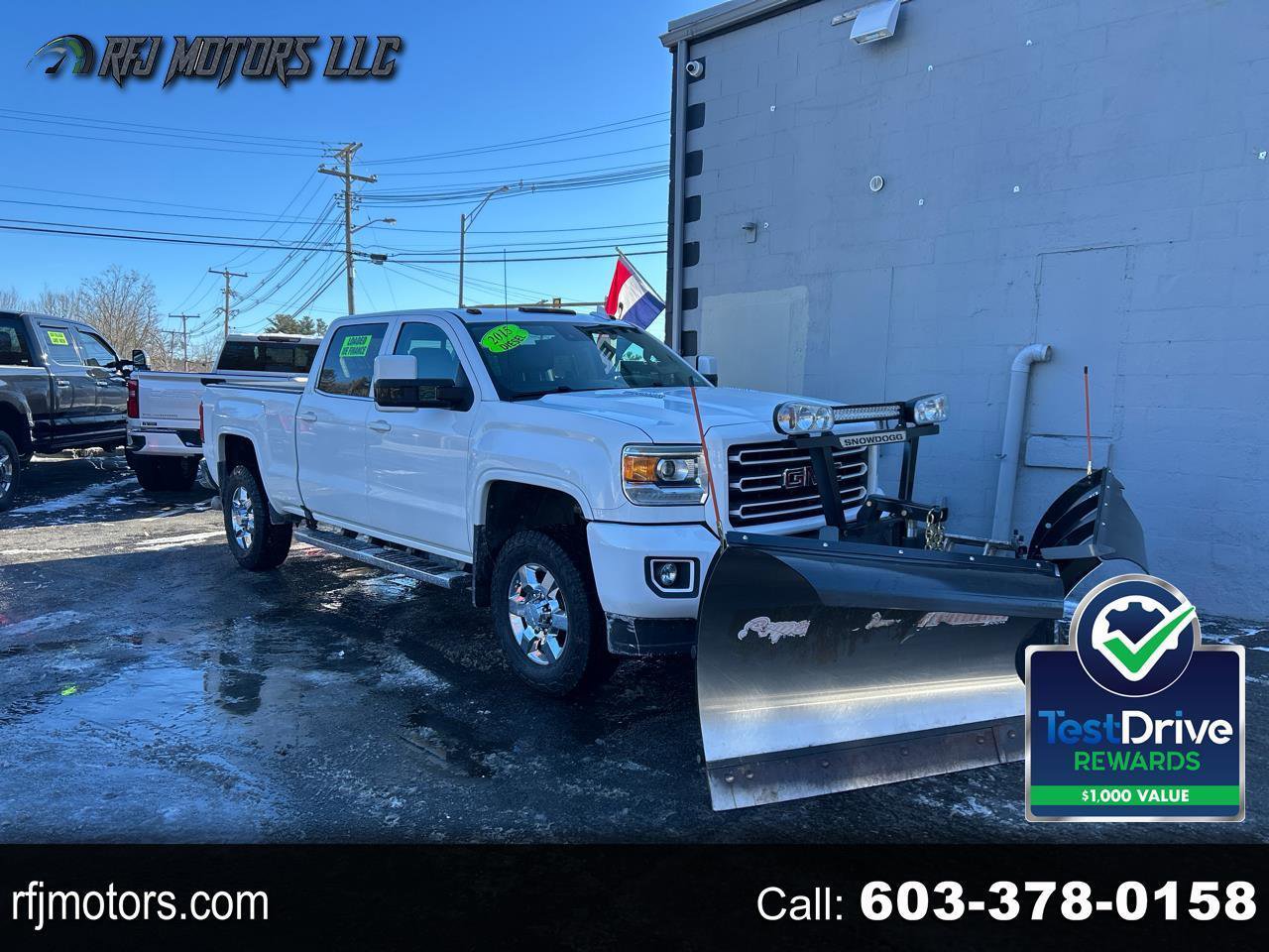 Used 2015 GMC Sierra 3500 Denali w/ Duramax Plus Package image 1