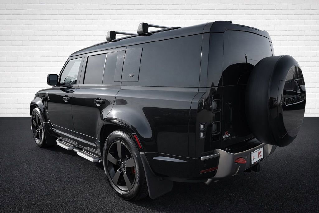 Used 2023 Land Rover Defender 130 X image 6