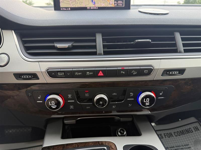 Used 2018 Audi Q7 2.0T Premium Plus w/ Premium Plus Package AWD/4WD image 26