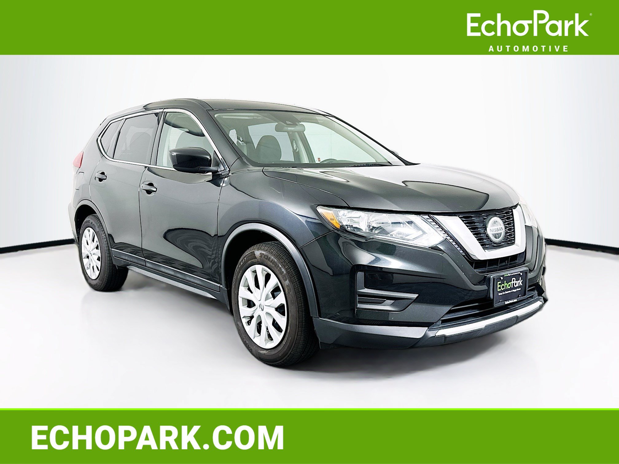 Used 2020 Nissan Rogue S FWD image 1