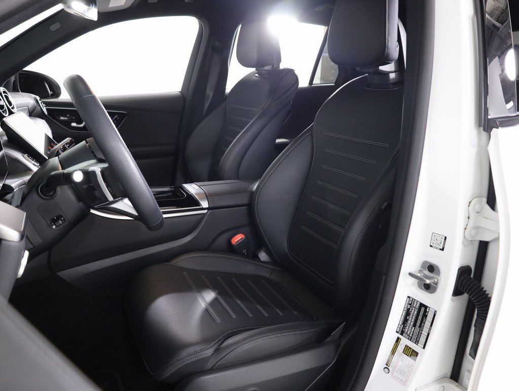 Certified 2025 Mercedes-Benz GLC 300 4MATIC image 27