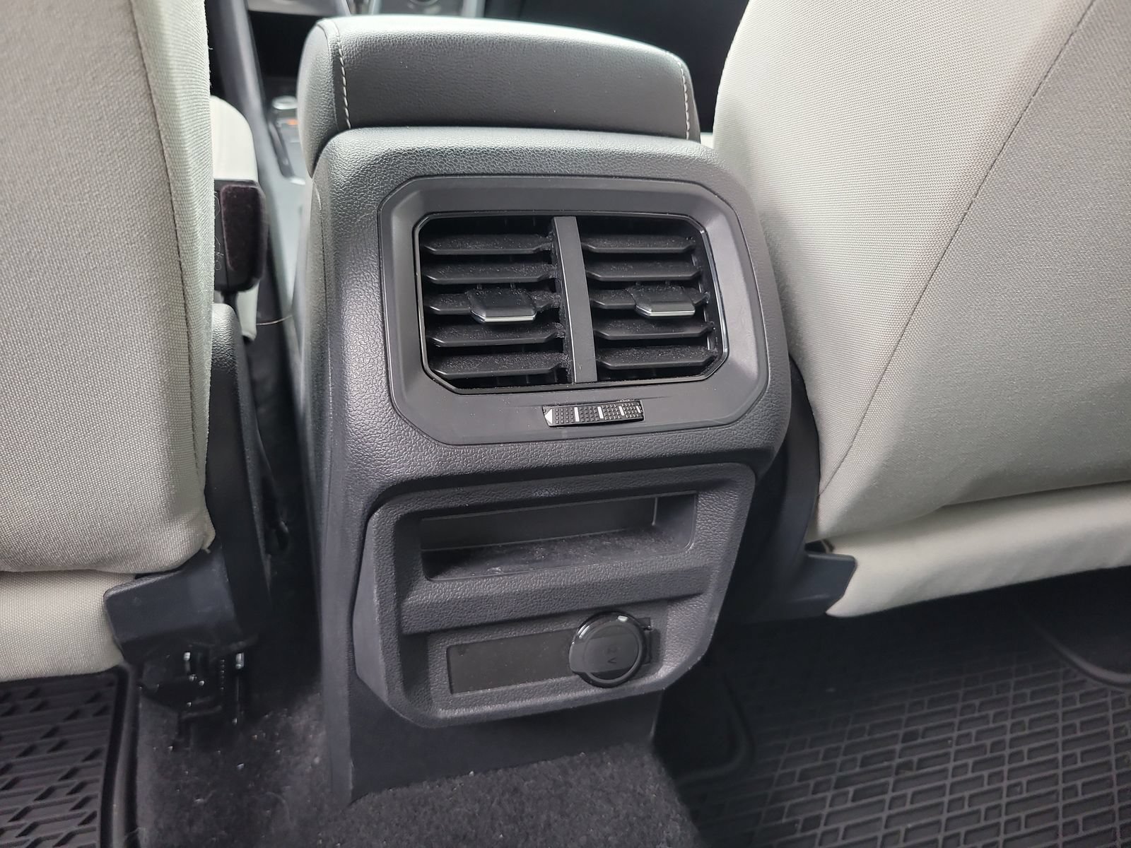 Used 2023 Volkswagen Tiguan S FWD image 12