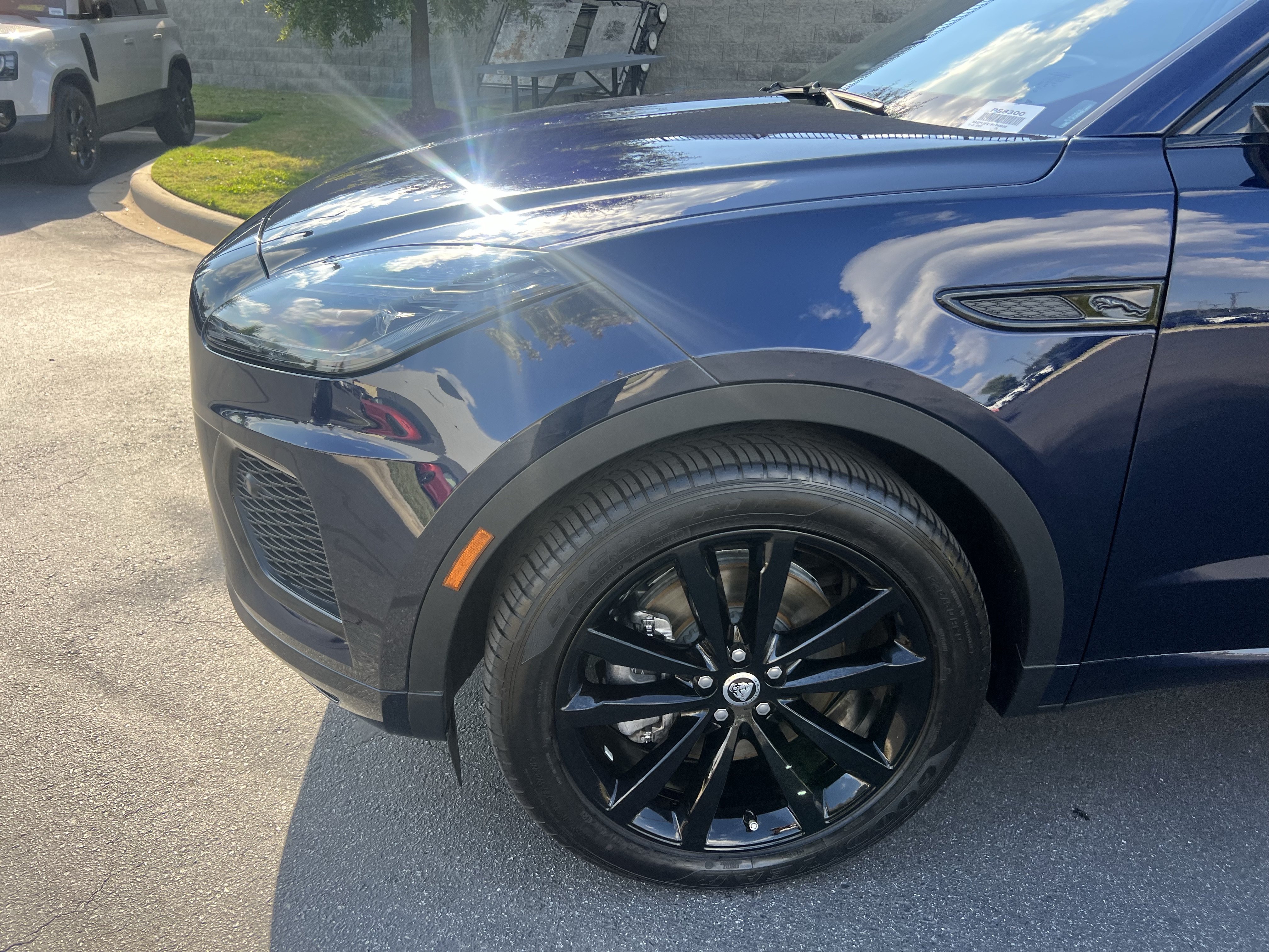 Certified 2024 Jaguar E-PACE R-Dynamic SE AWD/4WD image 12