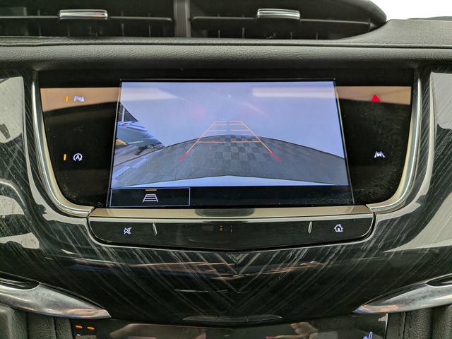 Certified 2023 Cadillac XT6 Premium Luxury w/ LPO, Floor Liner Package AWD/4WD image 5
