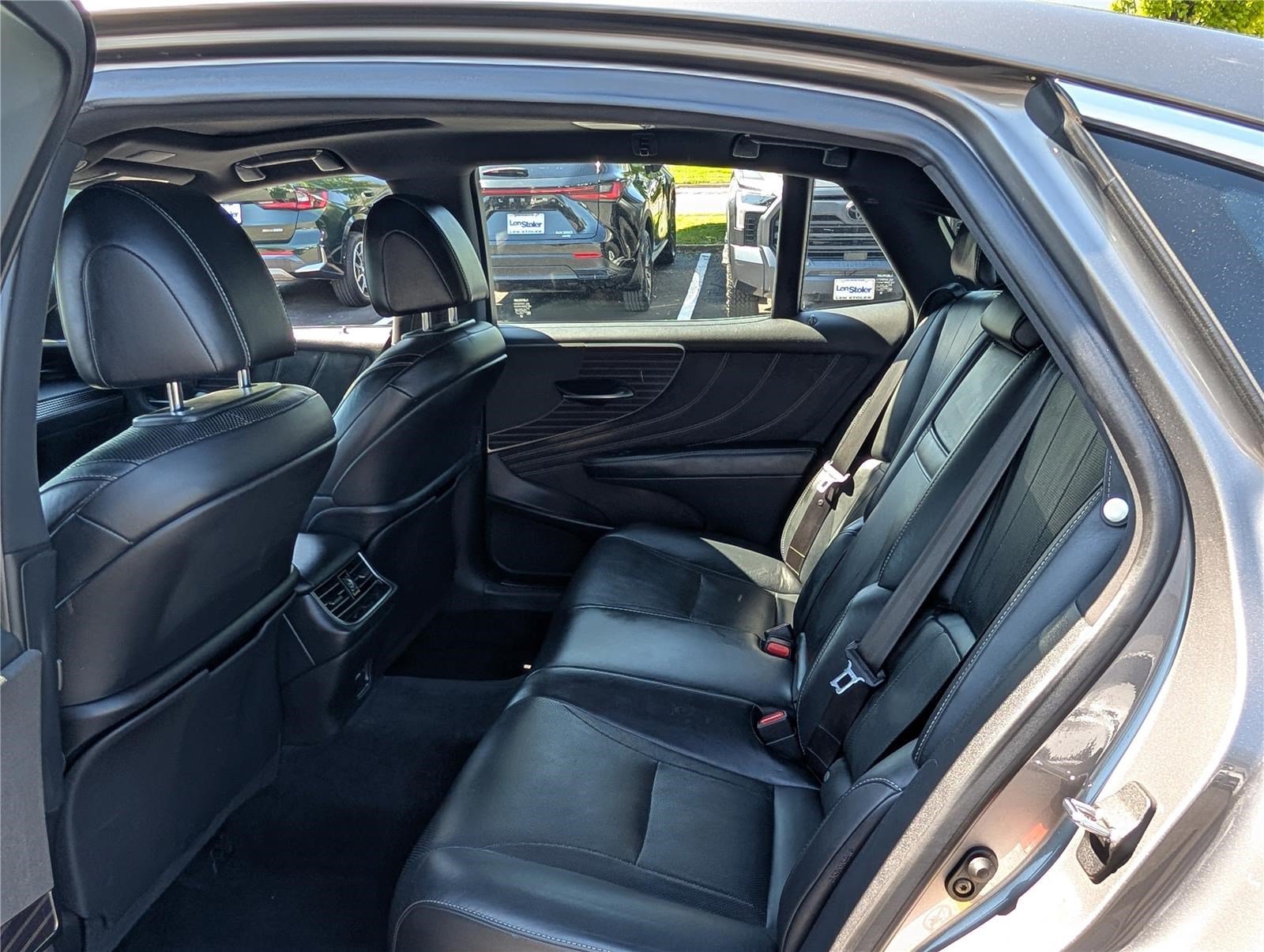 Used 2019 Lexus LS 500 AWD w/ Accessory Package (Z2) image 15