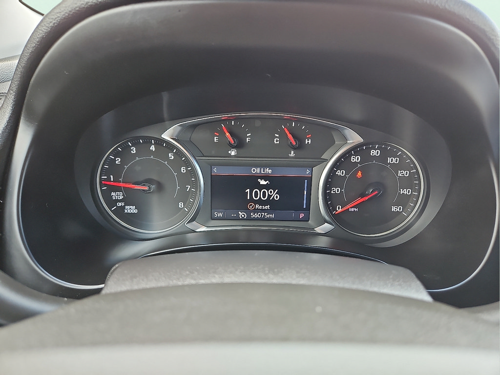Used 2024 GMC Terrain SLT AWD/4WD image 18