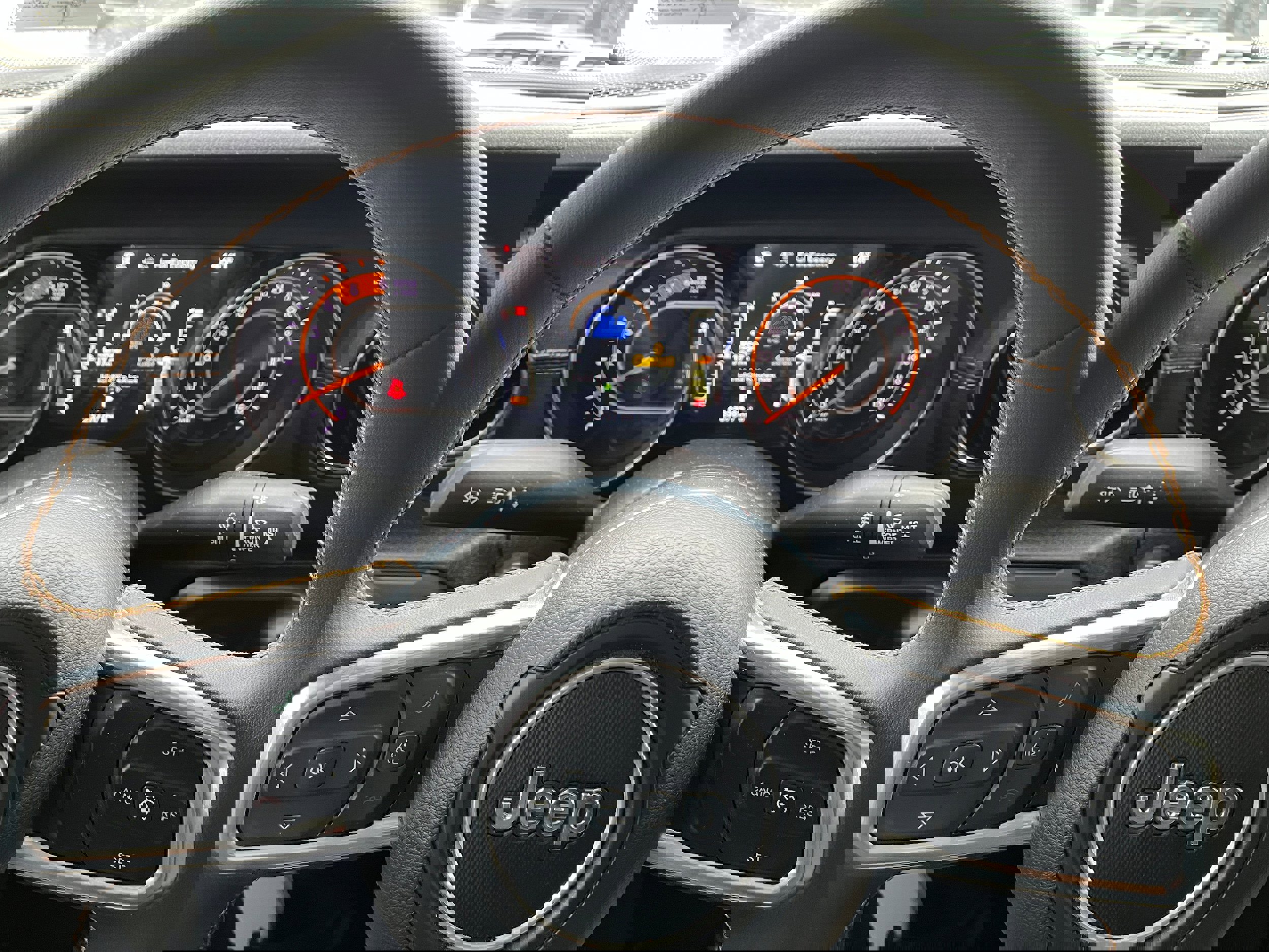 Used 2023 Jeep Gladiator Overland image 24