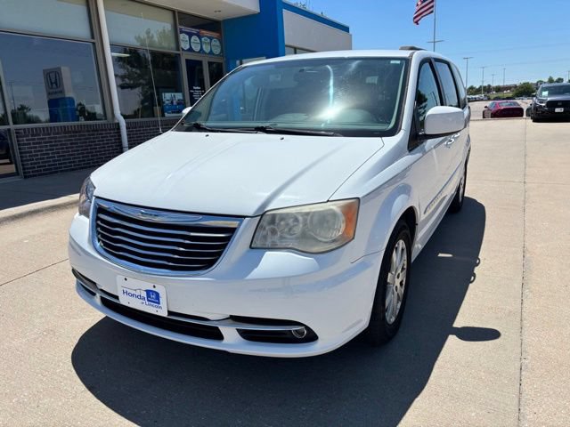 Used 2014 Chrysler Town & Country Touring