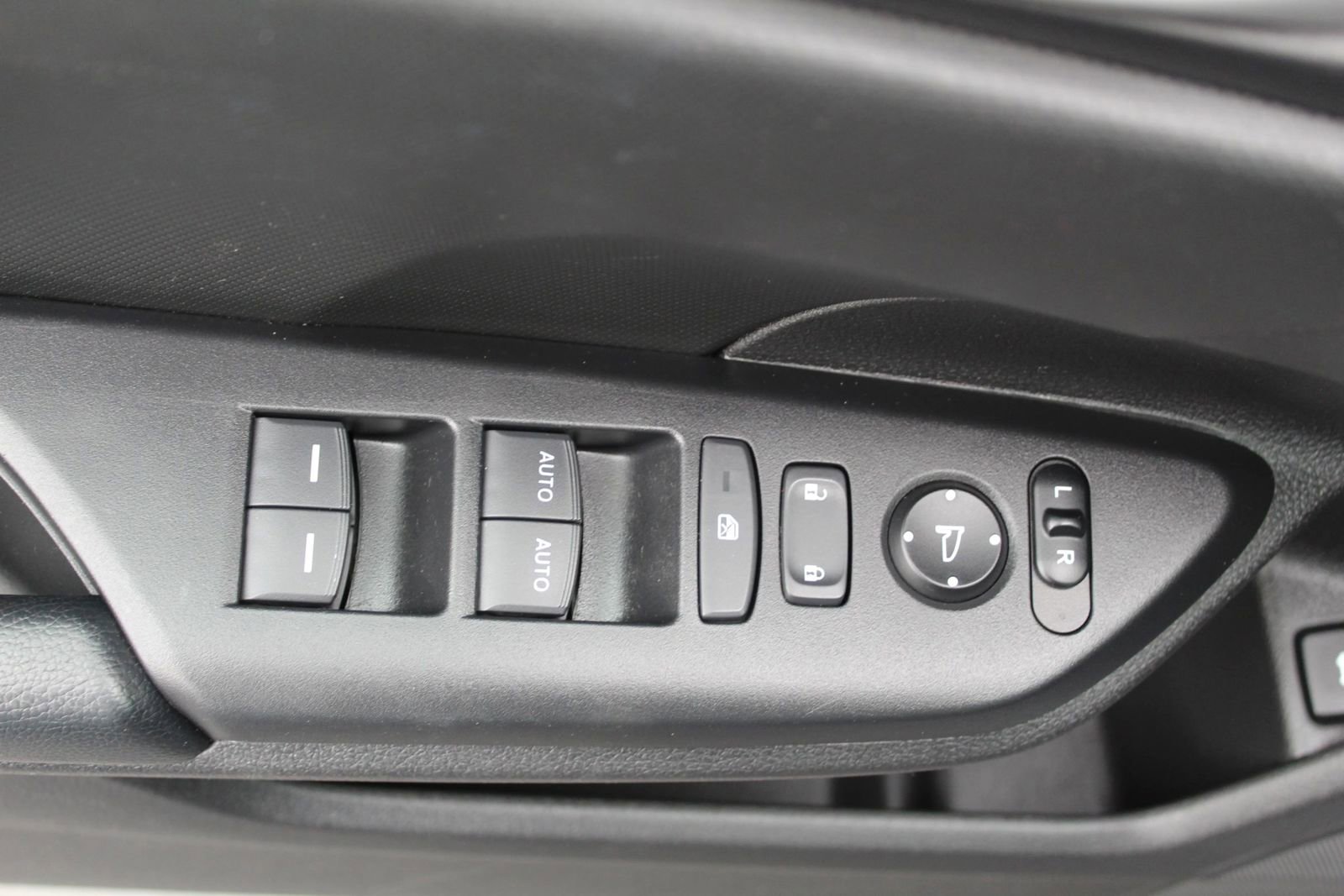 Used 2021 Honda Civic Sport image 25