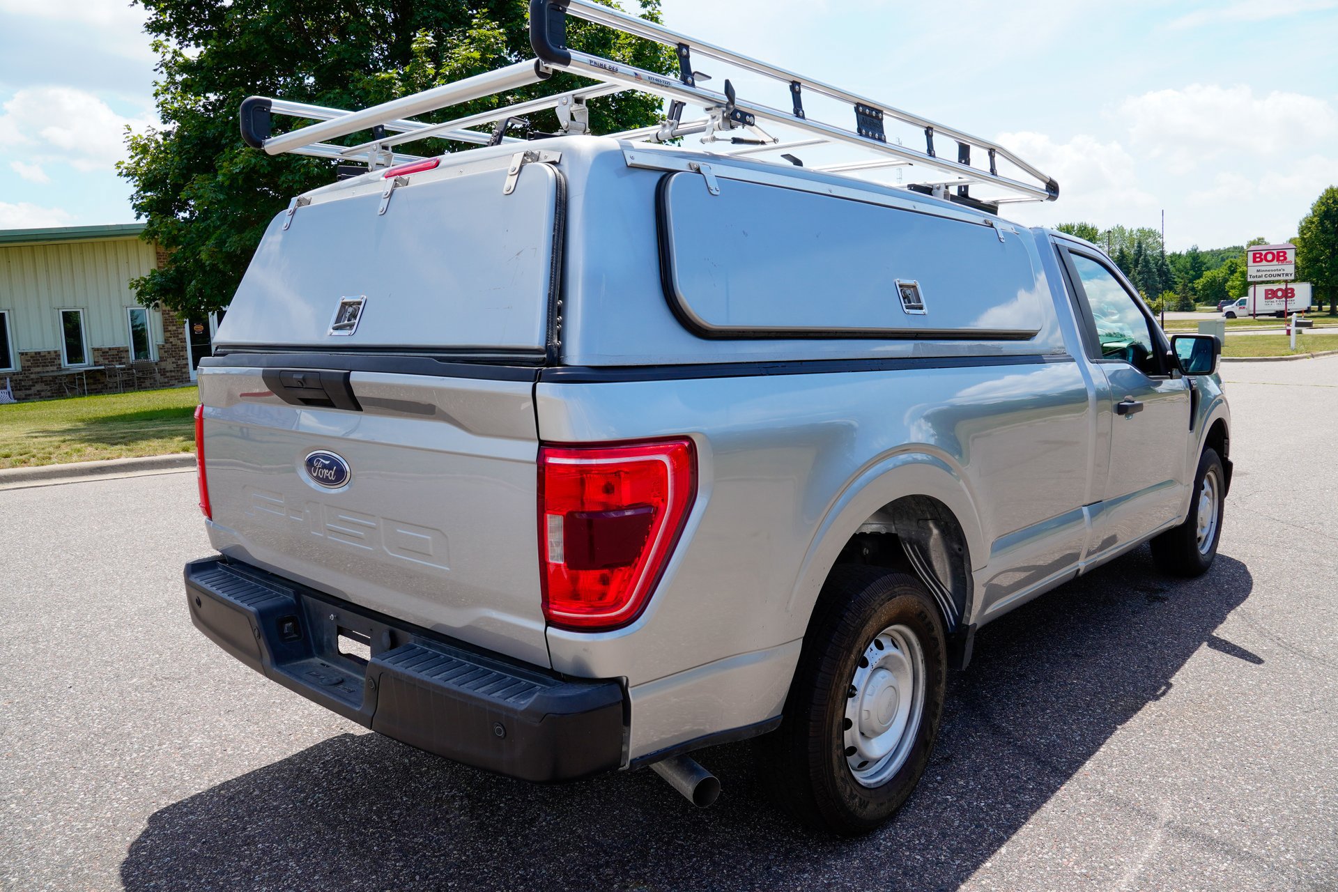 Used 2022 Ford F150 XL w/ Equipment Group 101A High RWD image 3