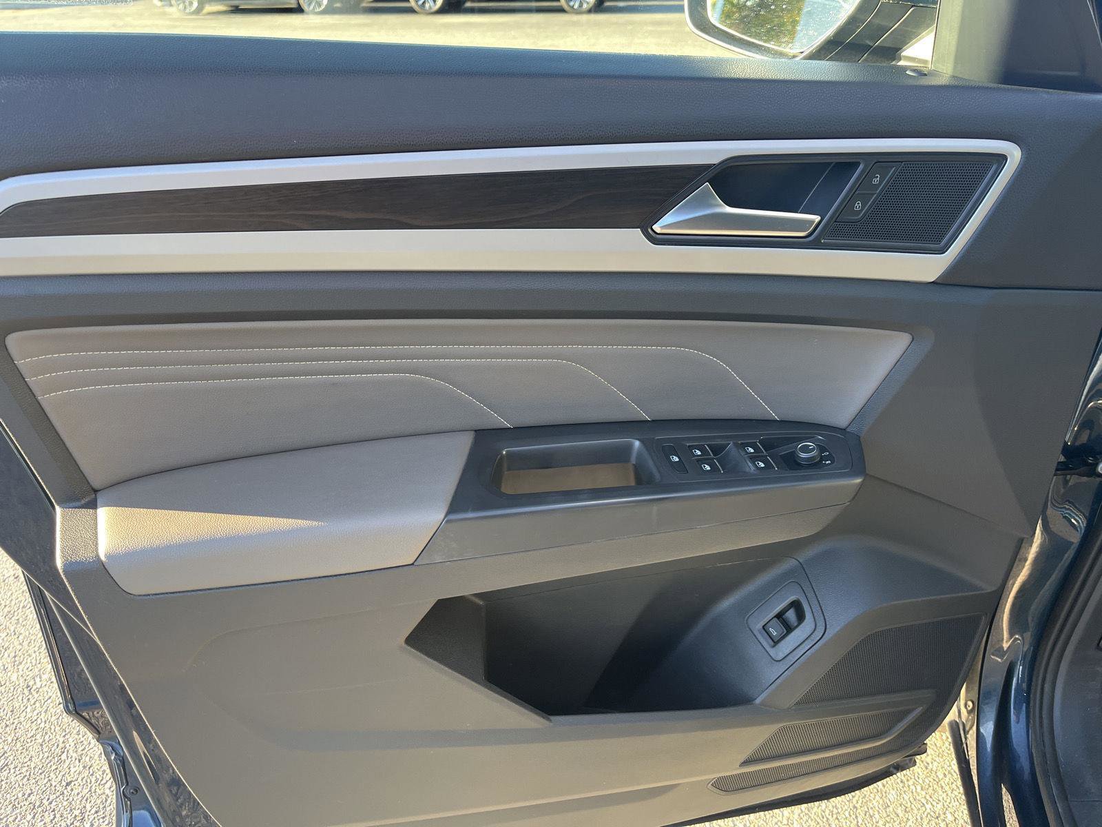 Used 2022 Volkswagen Atlas SE image 10