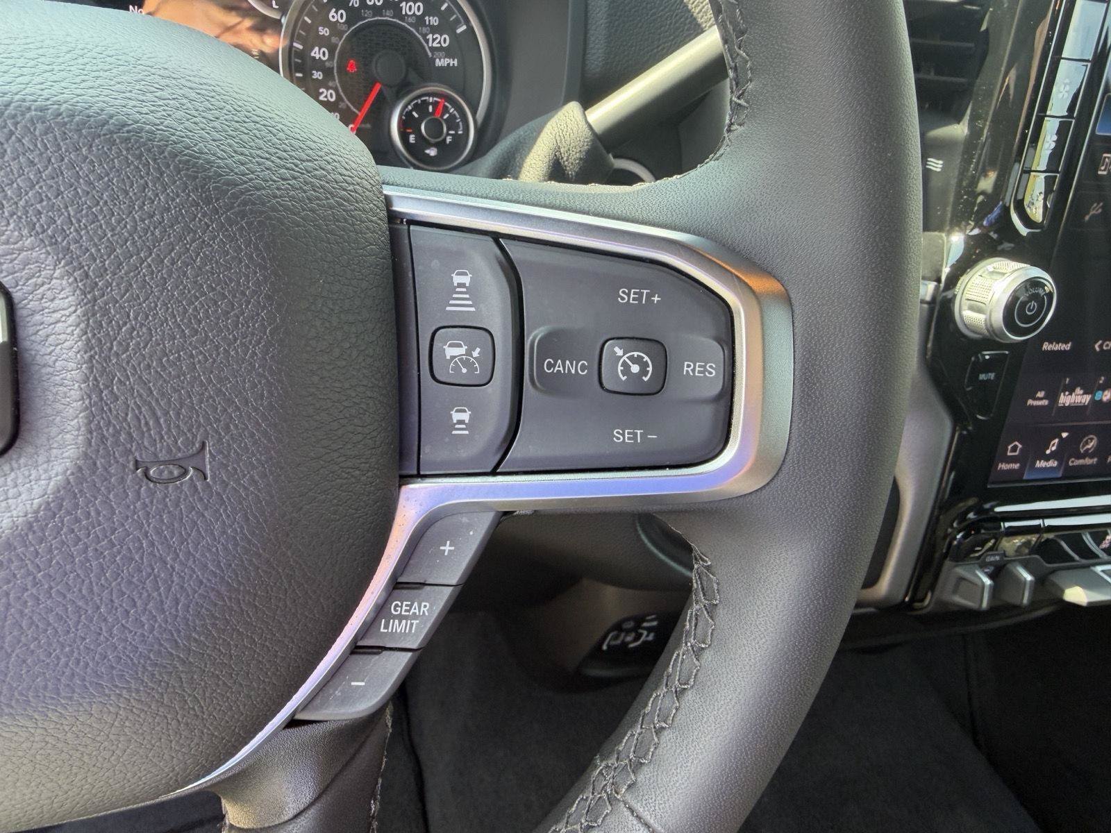Used 2026 RAM 2500 Big Horn AWD/4WD image 25