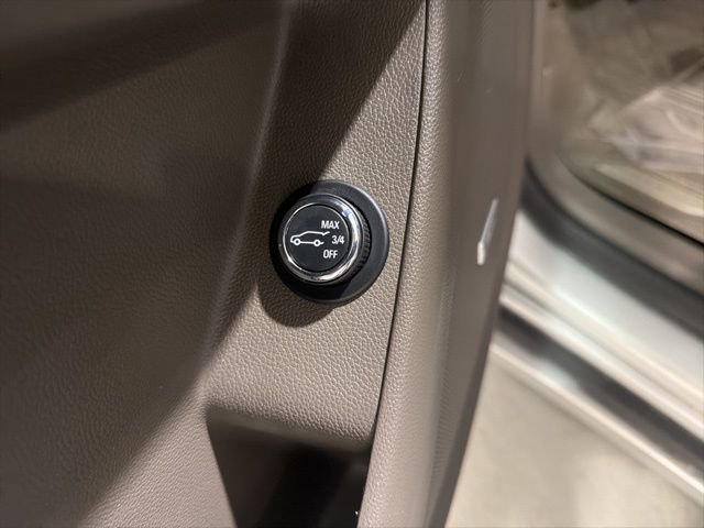 Used 2021 Chevrolet Traverse Premier w/ LPO, Floor Liner Package image 22