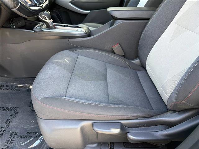 Used 2024 Chevrolet Trax RS w/ Driver Confidence Package FWD image 12