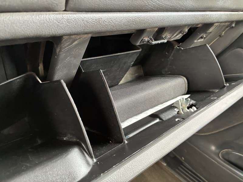 Used 2007 GMC Sierra 3500 SLE w/ Heavy-Duty Power Package image 15