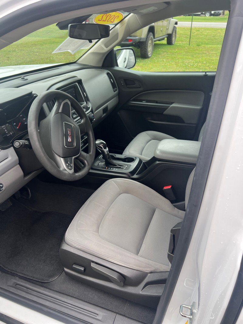Used 2022 GMC Canyon Elevation Standard w/ Convenience Package RWD image 24