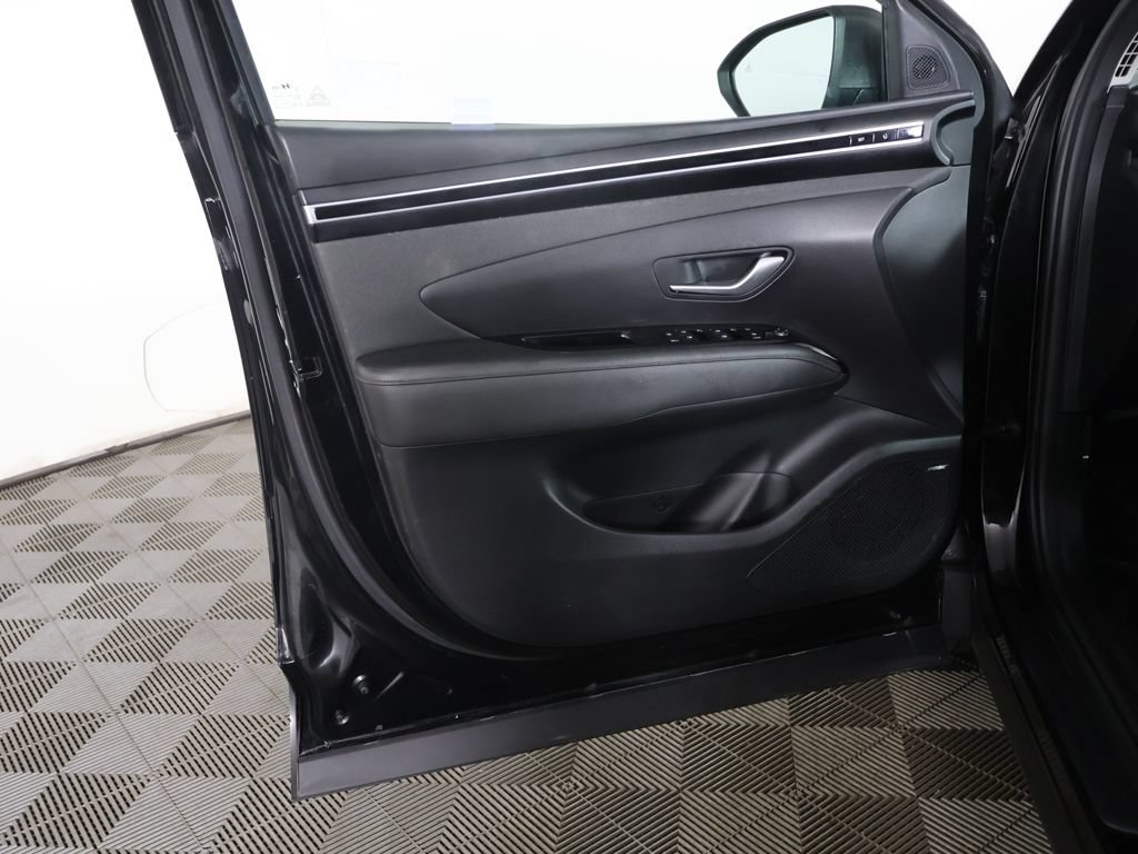 Used 2024 Hyundai Tucson Limited AWD/4WD image 26