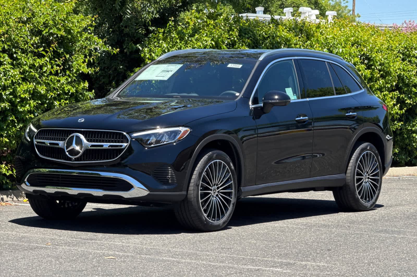 New 2026 Mercedes-Benz GLC 300 4MATIC image 7