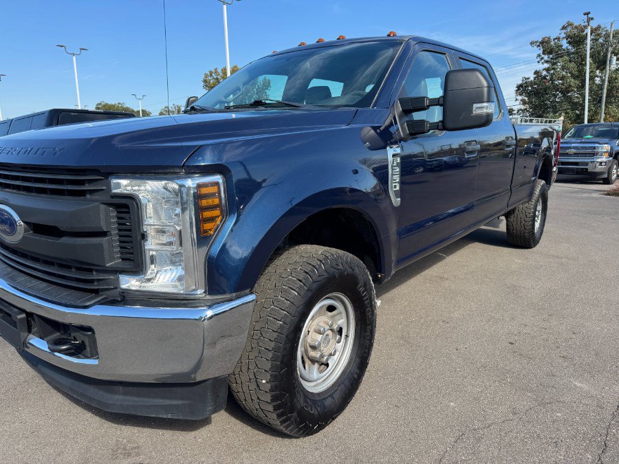Used 2018 Ford F250 XL w/ Power Equipment Group AWD/4WD image 9