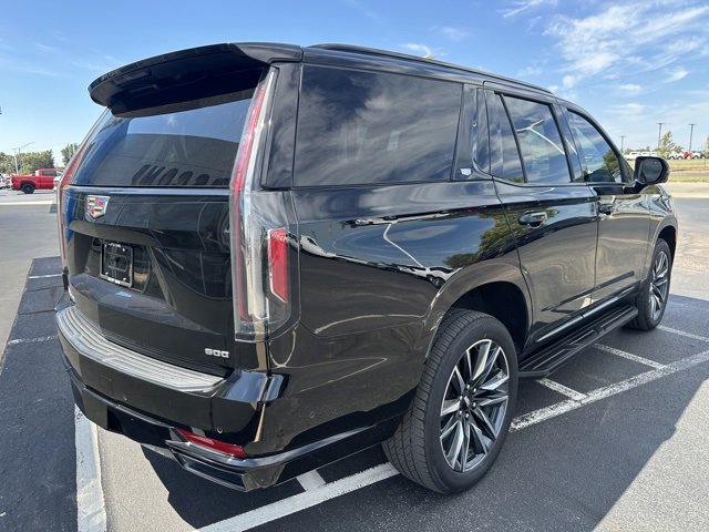 Used 2023 Cadillac Escalade Sport image 7