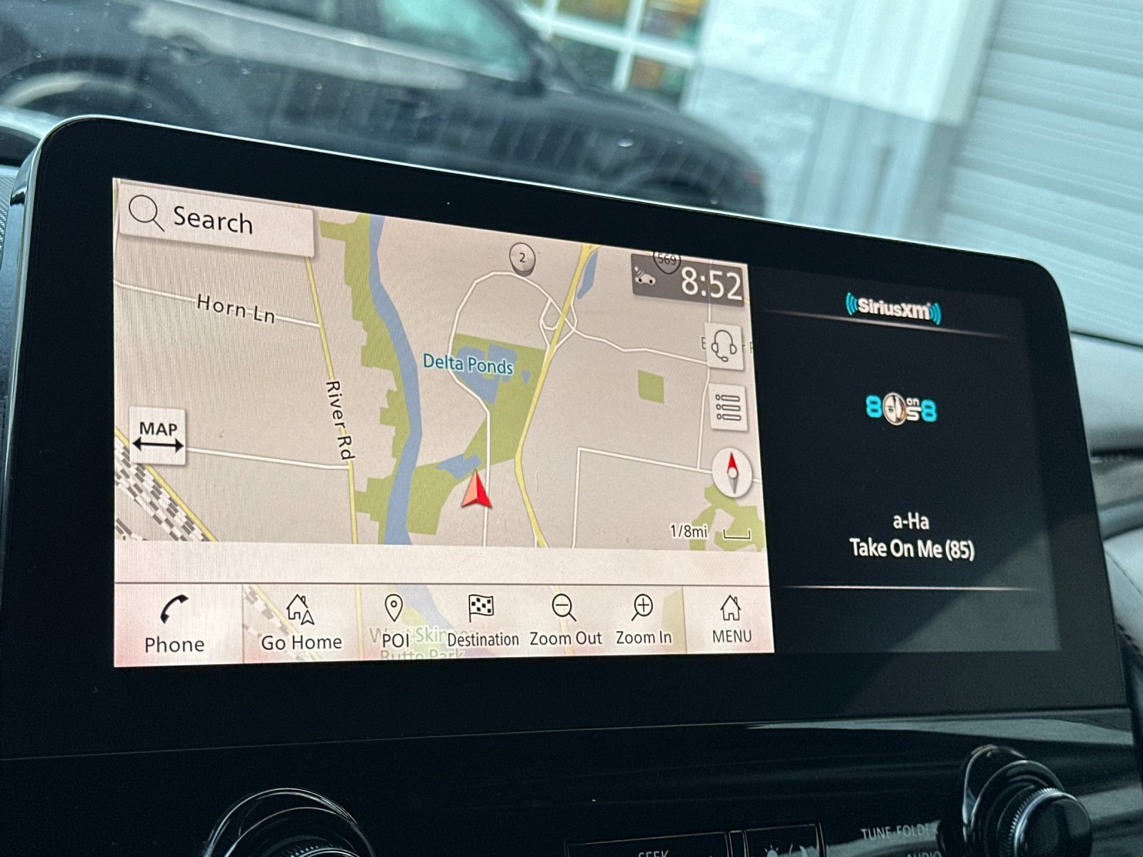 Used 2022 Nissan Armada SV w/ SV Appearance Package image 20