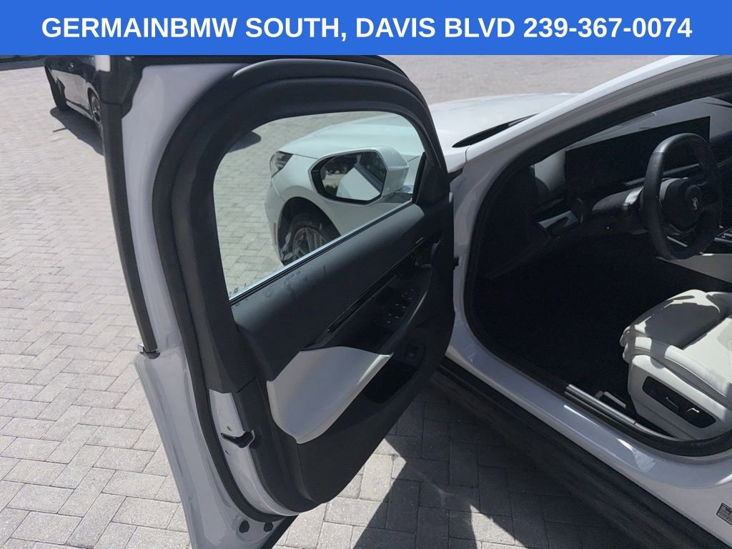 Certified 2024 BMW 530i w/ Premium Package RWD image 9