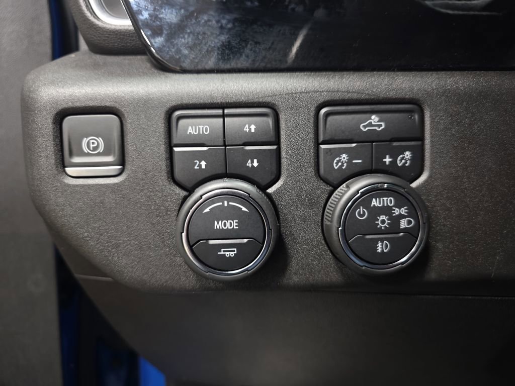 Certified 2023 Chevrolet Silverado 1500 RST AWD/4WD image 26