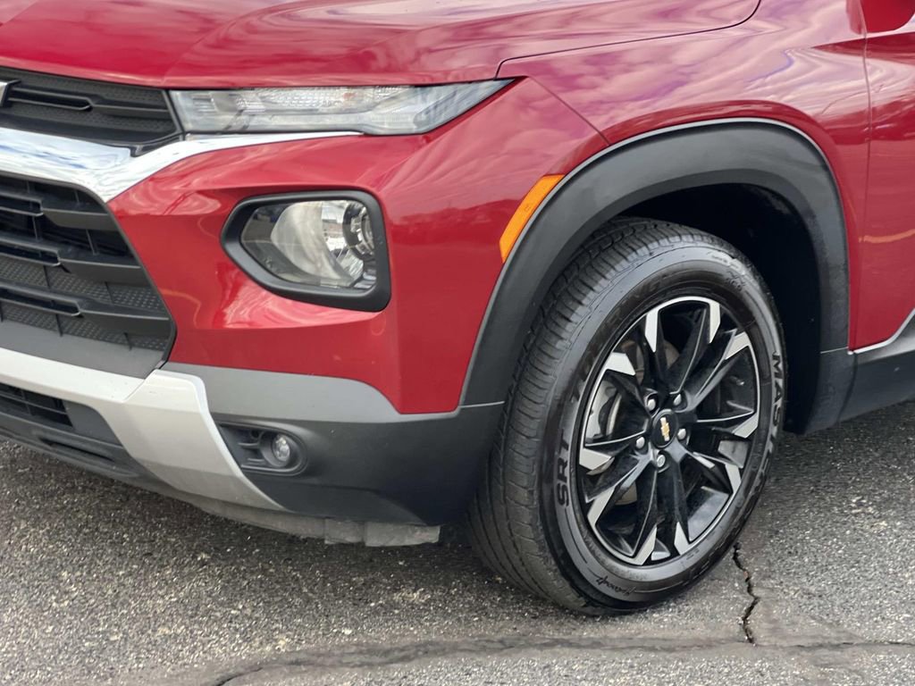 Used 2021 Chevrolet TrailBlazer LT w/ Premium Seating Package image 8