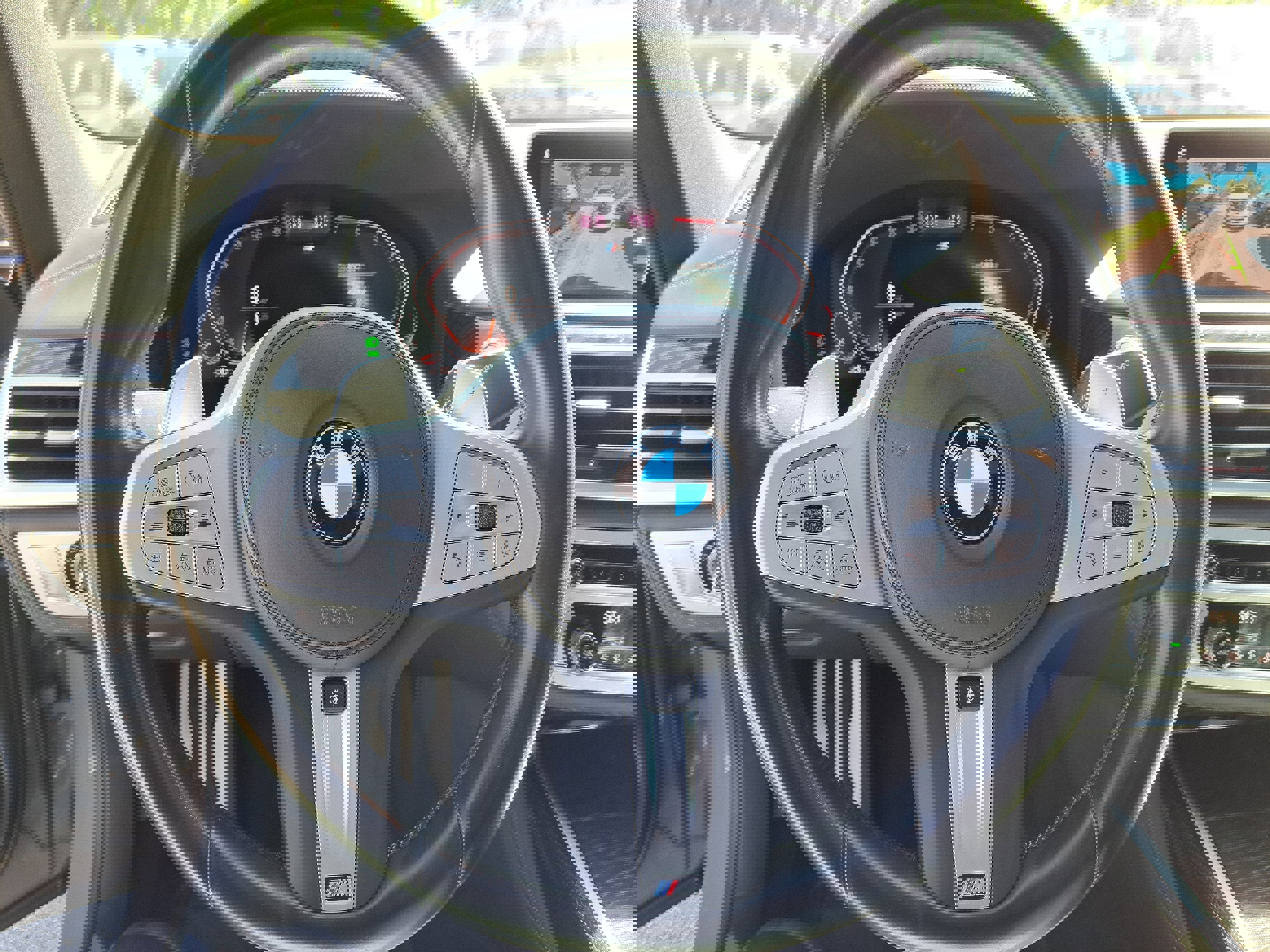 Used 2022 BMW 750i xDrive w/ Executive Package image 14