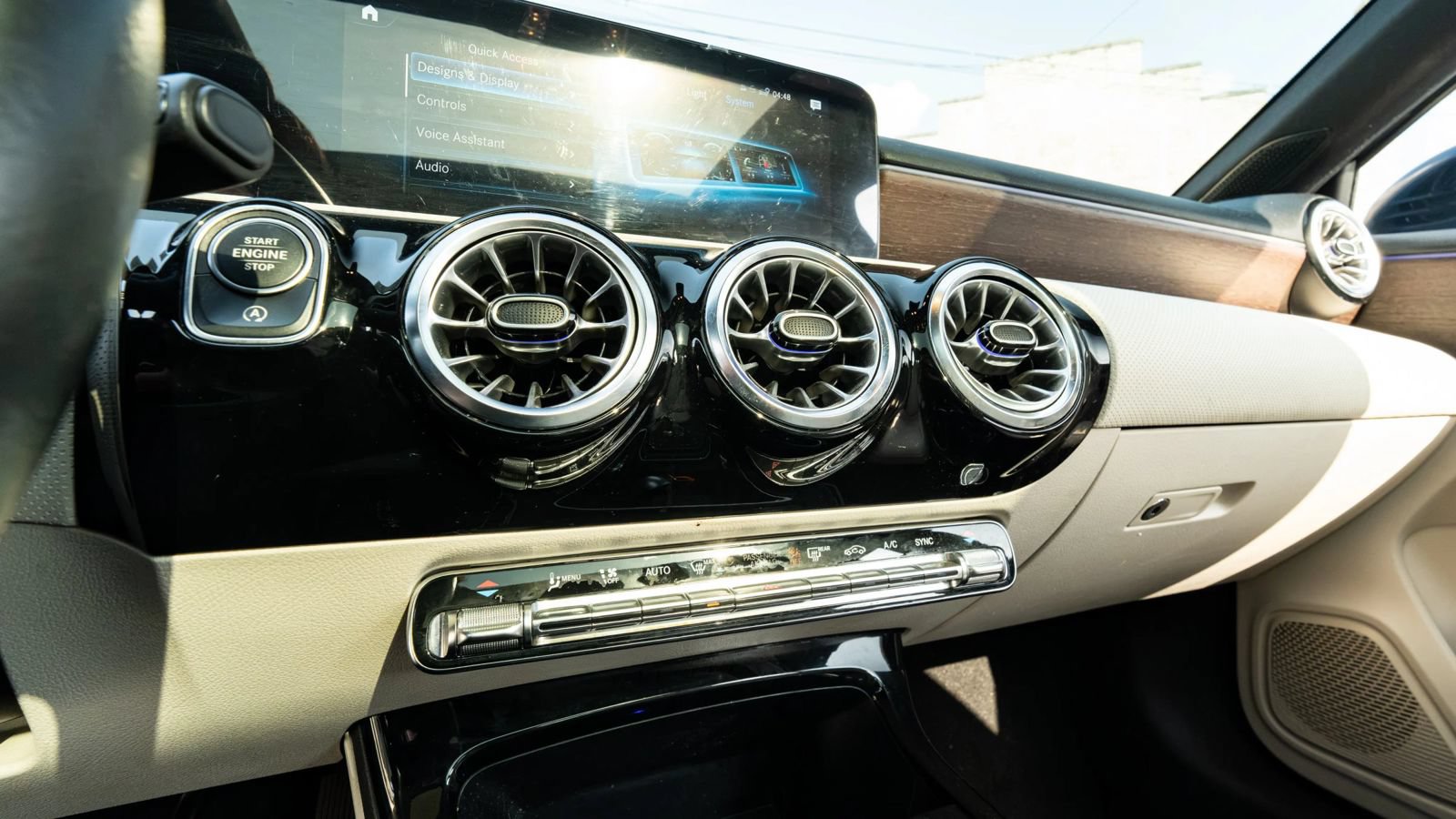 Used 2022 Mercedes-Benz A 220 4MATIC w/ Premium Package Lite image 34