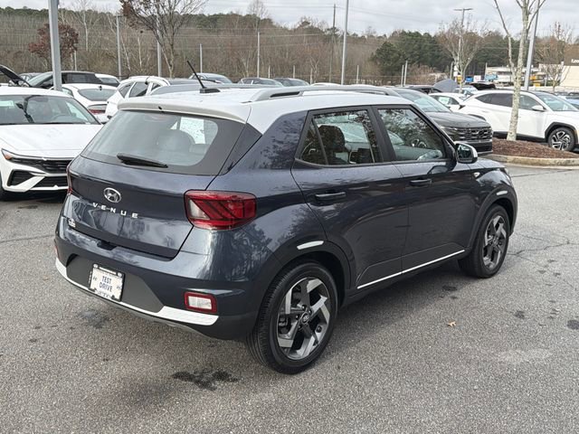 Used 2025 Hyundai Venue Limited FWD image 7
