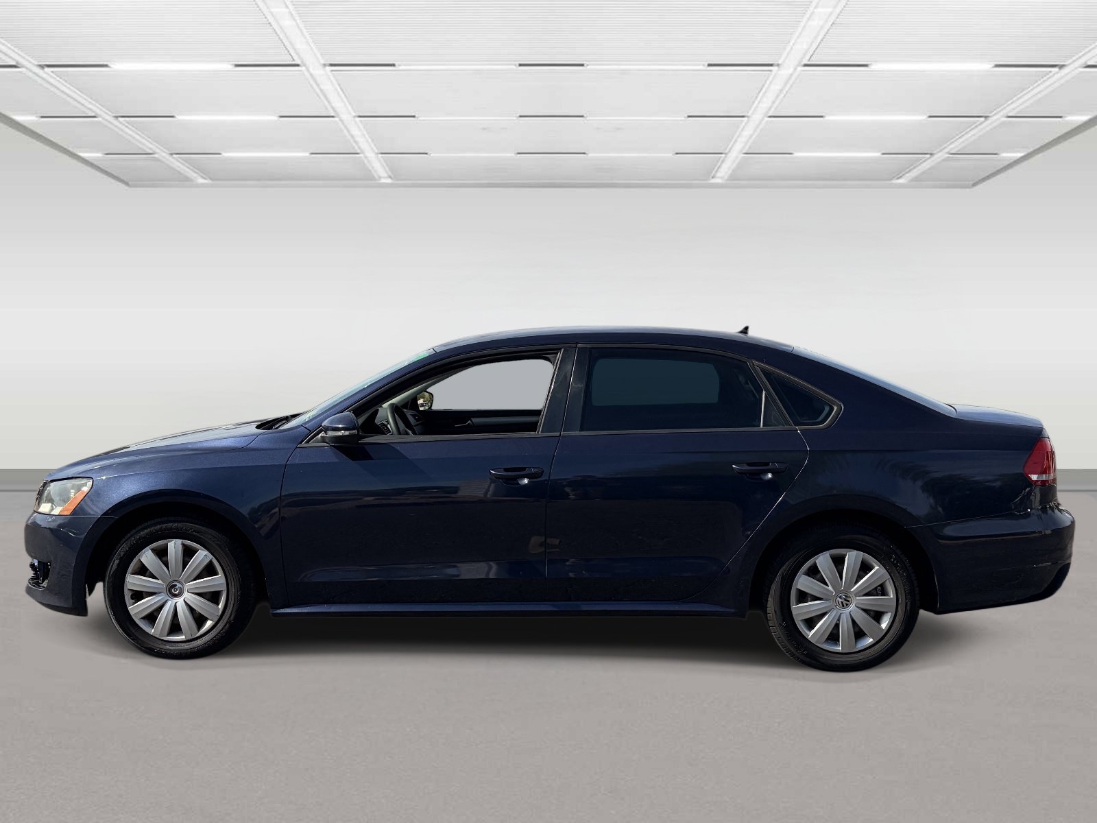 Used 2012 Volkswagen Passat 2.5 S FWD image 2