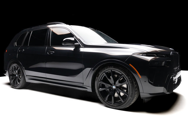 Used 2024 BMW X7 M60i w/ Executive Package image 32