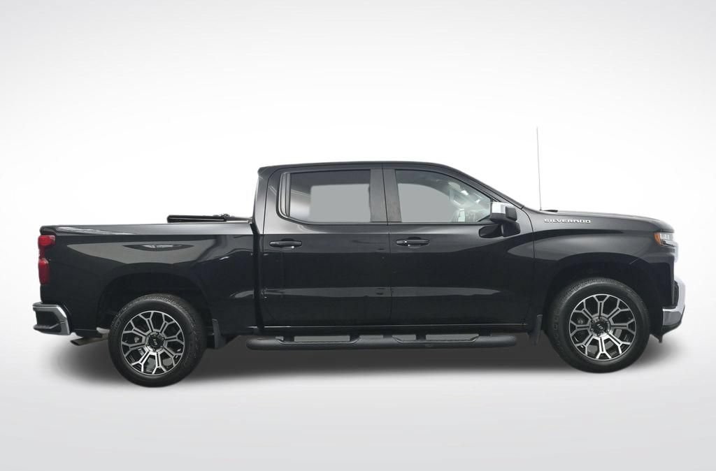 Used 2020 Chevrolet Silverado 1500 LT w/ All-Star Edition RWD image 4