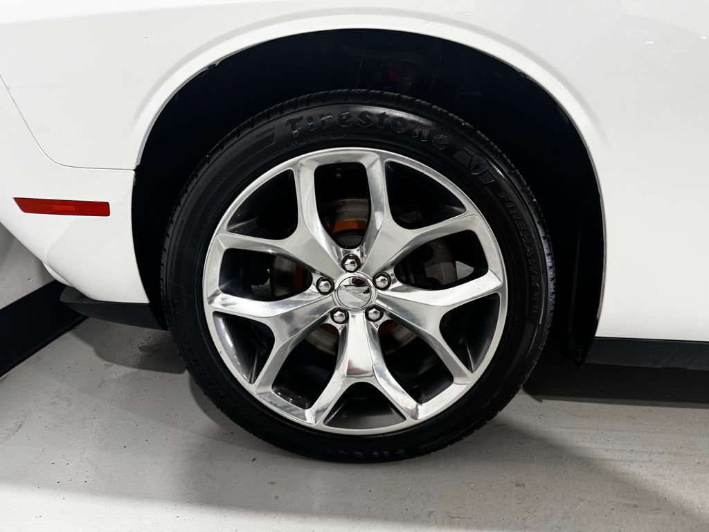 Used 2015 Dodge Challenger SXT Plus w/ Sound Group II image 7