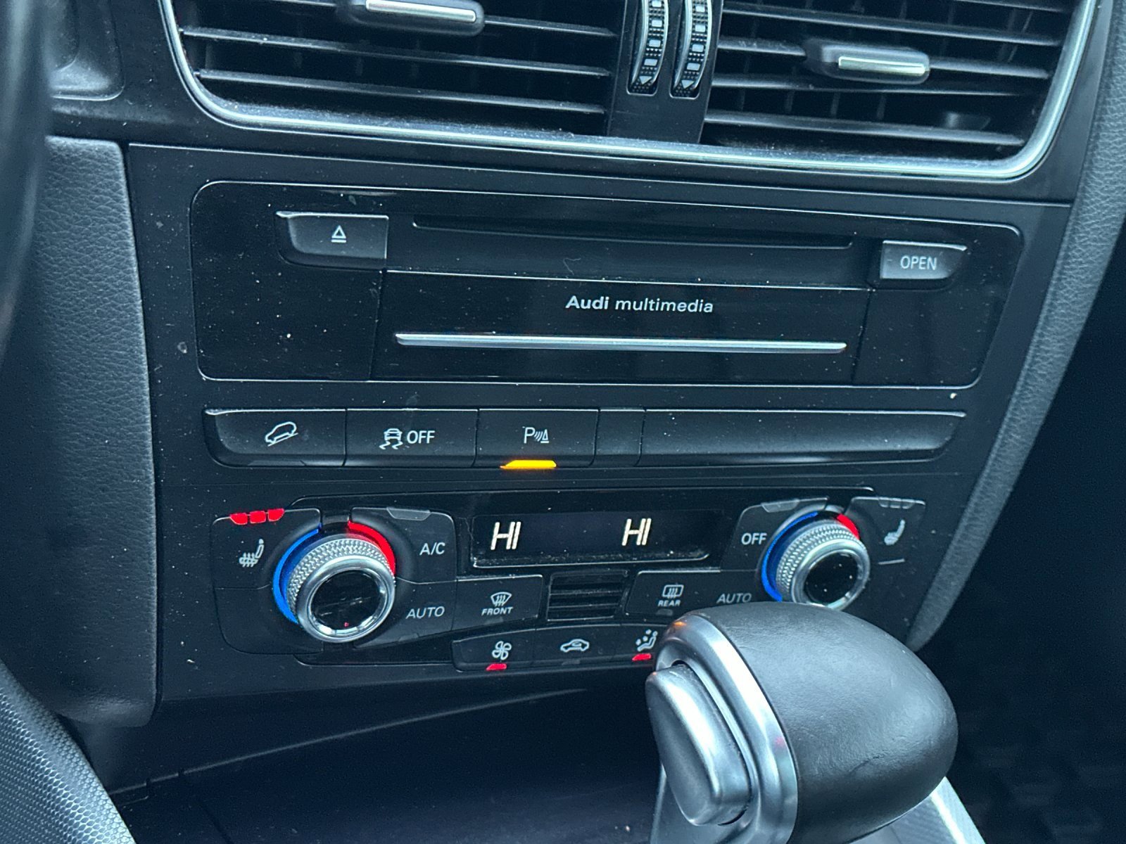 Used 2015 Audi Q5 2.0T Premium Plus w/ Technology Package image 21