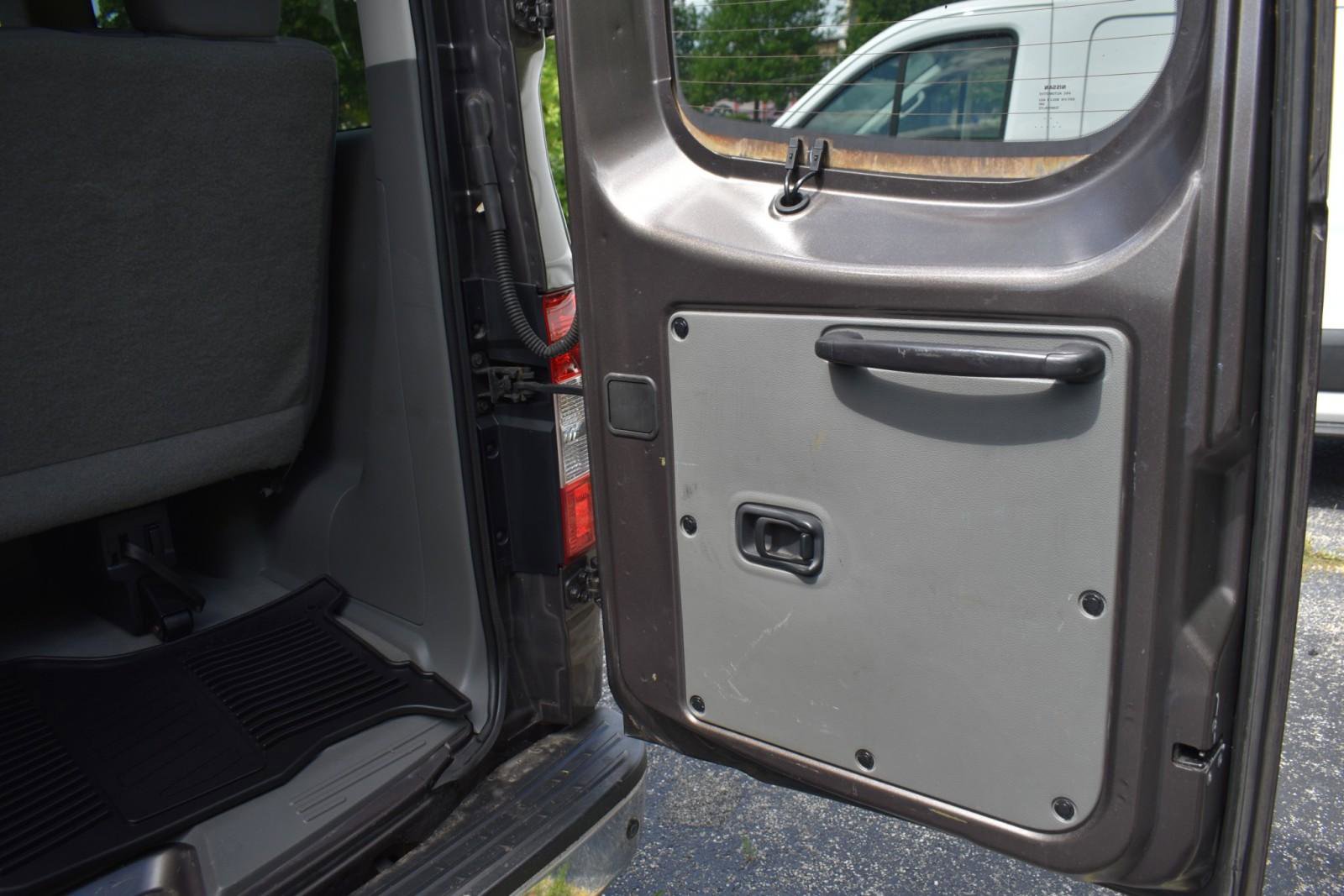 Used 2016 Nissan NV 3500 SV w/ SV Technology Package image 41