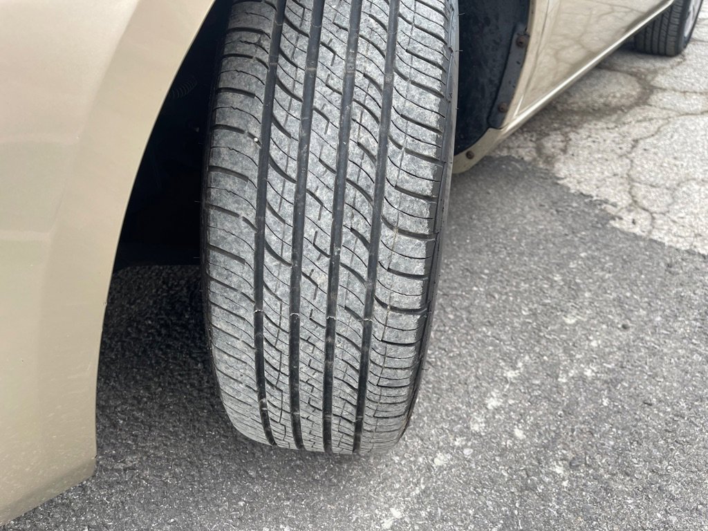 Used 2007 Kia Optima LX image 16