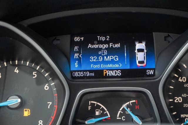 Used 2017 Ford Focus Titanium FWD image 34