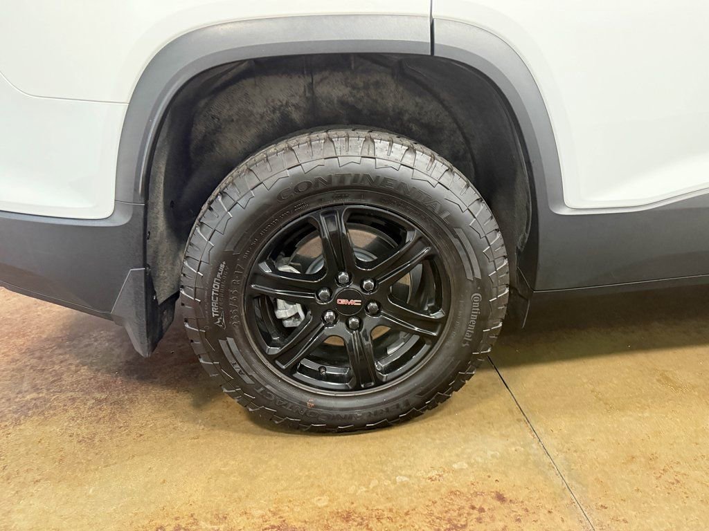 Used 2023 GMC Acadia AT4 image 95