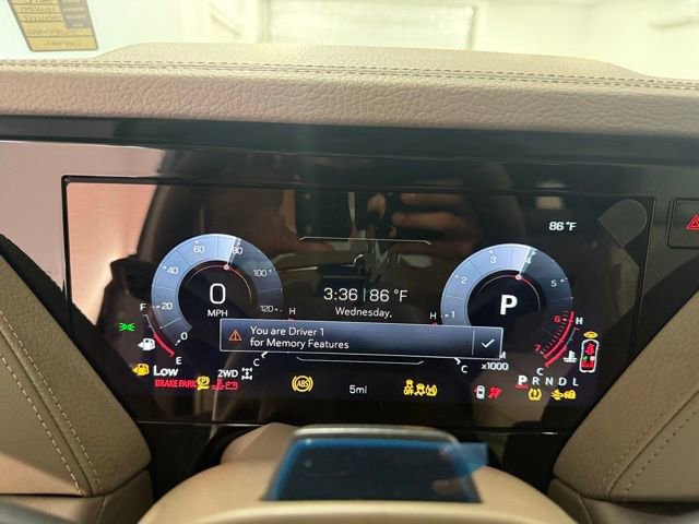 New 2026 GMC Yukon Denali w/ Denali Reserve Package AWD/4WD image 19